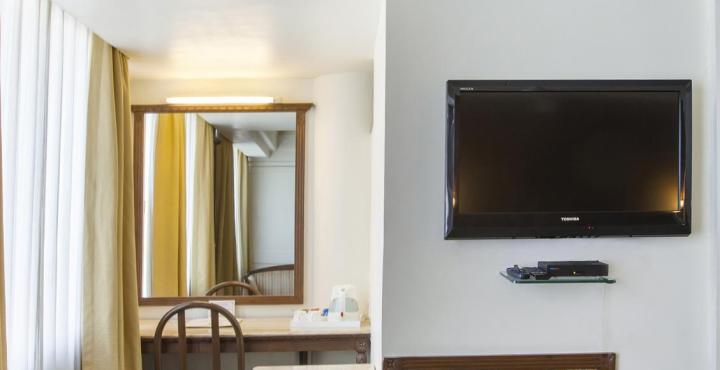 Comfort Inn President Ahmedabad Exterior foto